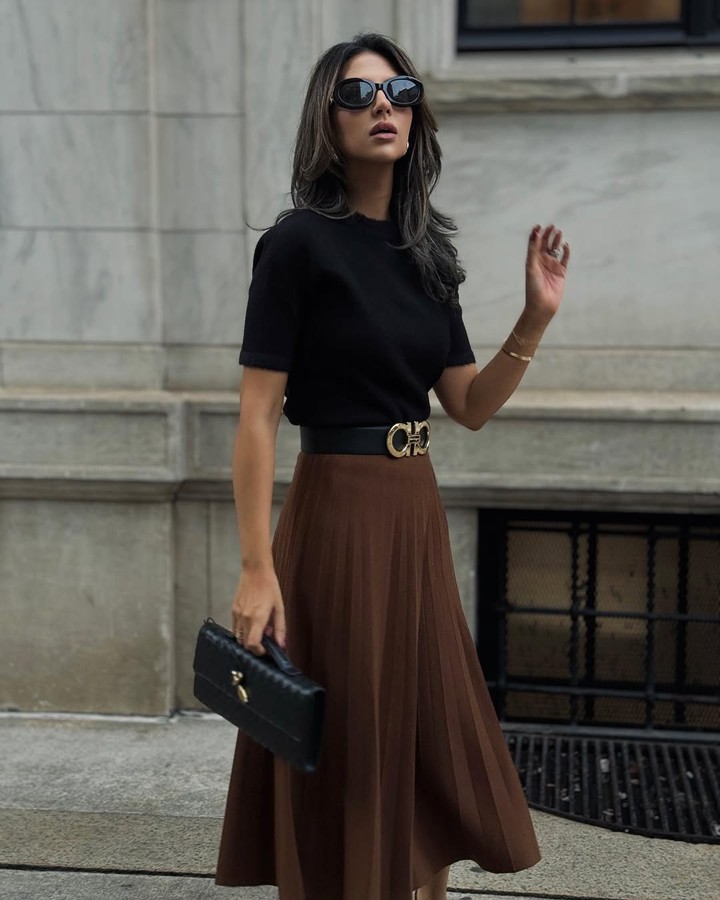 Nákupné maniačky -  plisovaná sukňa